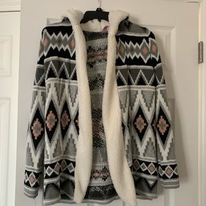 Soft sweater/cardigan!
